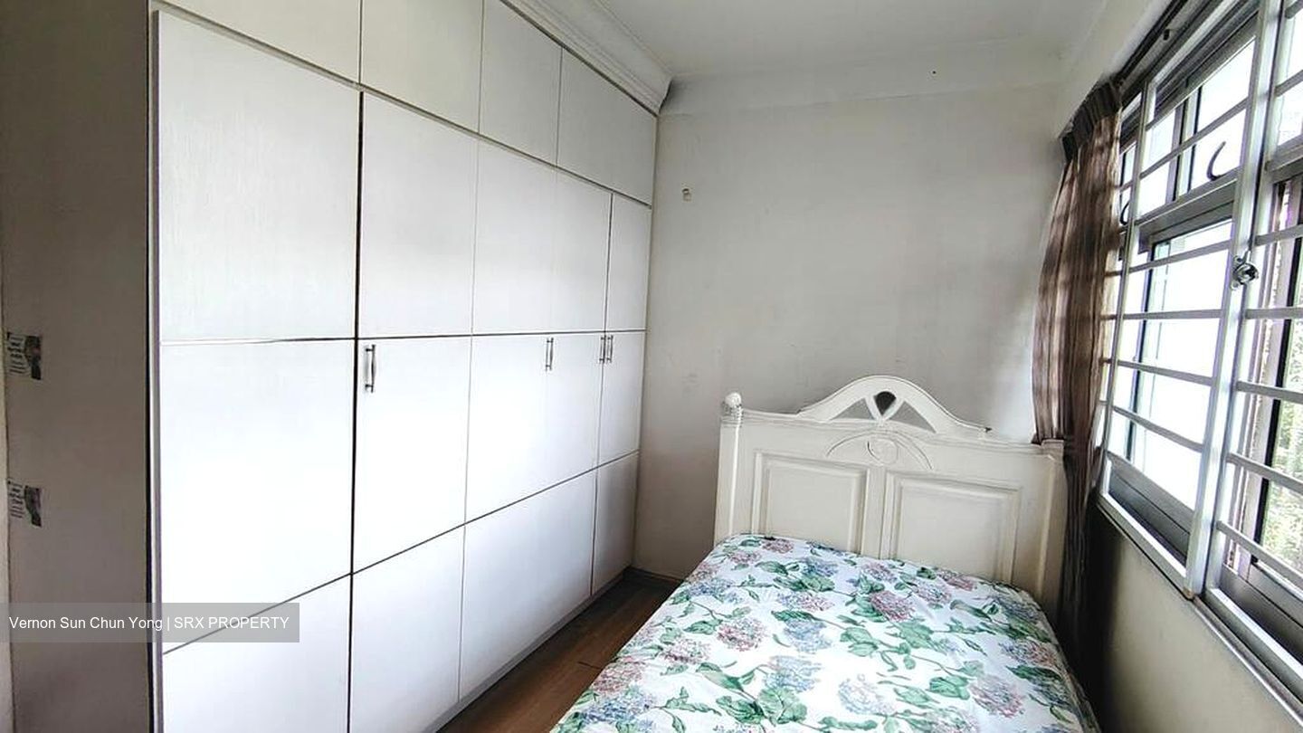 Blk 18B Buona Vista Court (Queenstown), HDB 3 Rooms #522082631